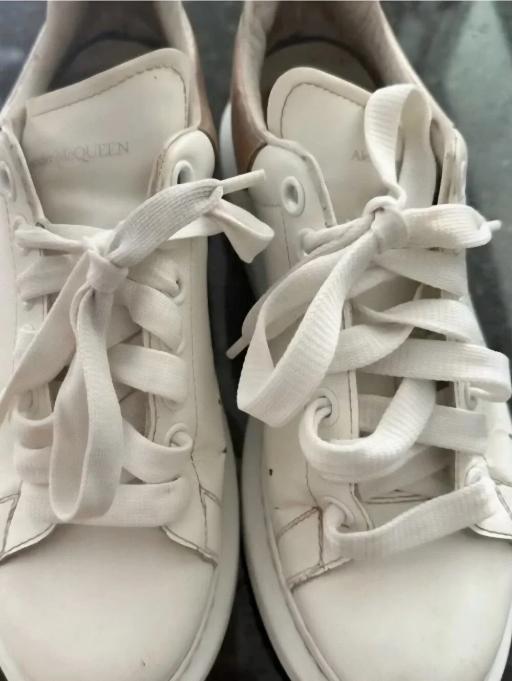 Alexander McQueen Size 39.5 (9.5) Oversized White And Rose Gold Sneakers - Picture 7 of 10
